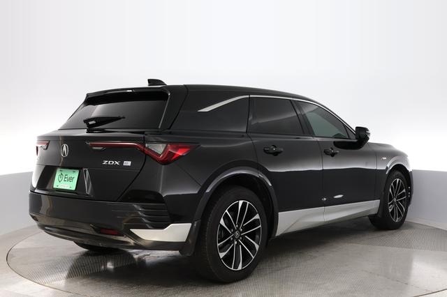 2024 Acura ZDX — photo 2 of 23