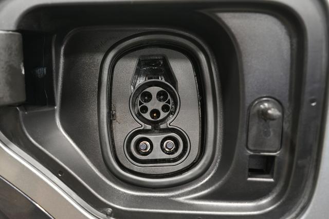 2024 Acura ZDX — photo 8 of 20