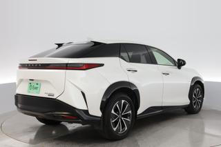 2024 Lexus RZ — photo 2 of 18