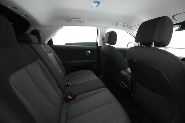2024 Hyundai IONIQ 5 — photo 3 of 25