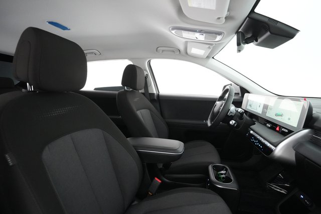 2024 Hyundai IONIQ 5 — photo 18 of 25