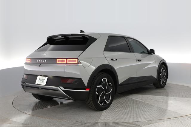 2024 Hyundai IONIQ 5 — photo 2 of 25