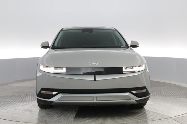 2024 Hyundai IONIQ 5 — photo 5 of 25
