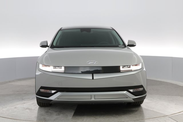 2024 Hyundai IONIQ 5 — photo 5 of 25
