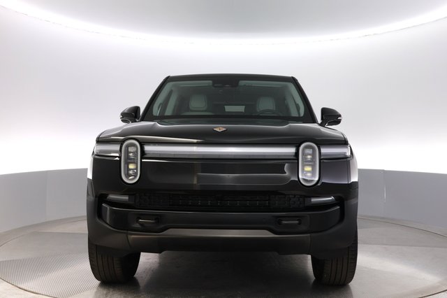 2026 Rivian R1S — photo 9 of 31