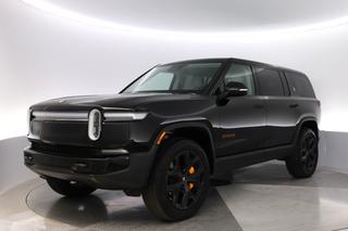 2026 Rivian R1S