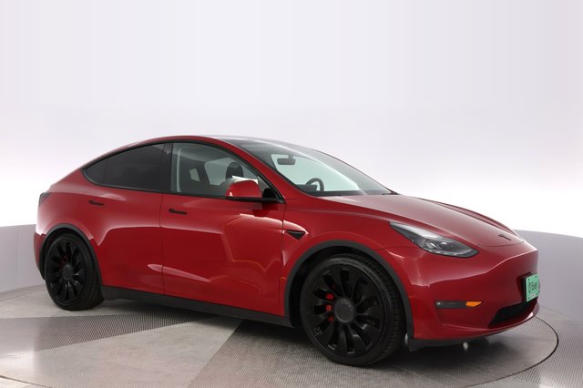 2023 Tesla Model Y — photo 11 of 24