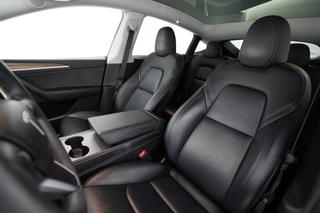 2023 Tesla Model Y — photo 3 of 26