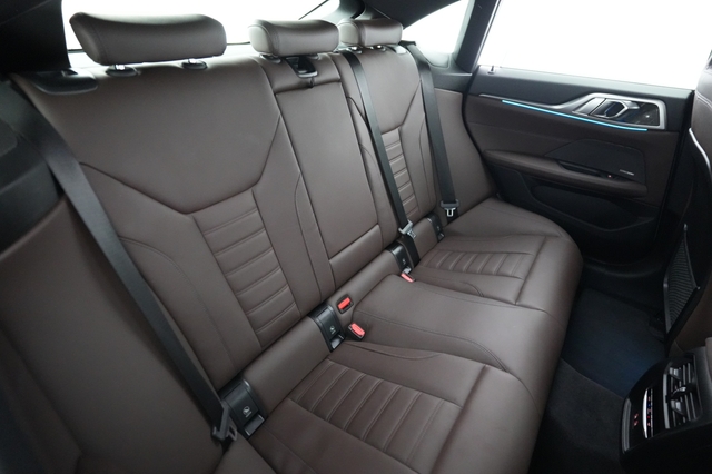 2023 BMW i4