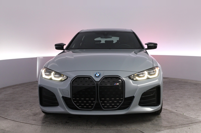 2023 BMW i4