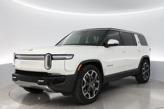 2025 Rivian R1S