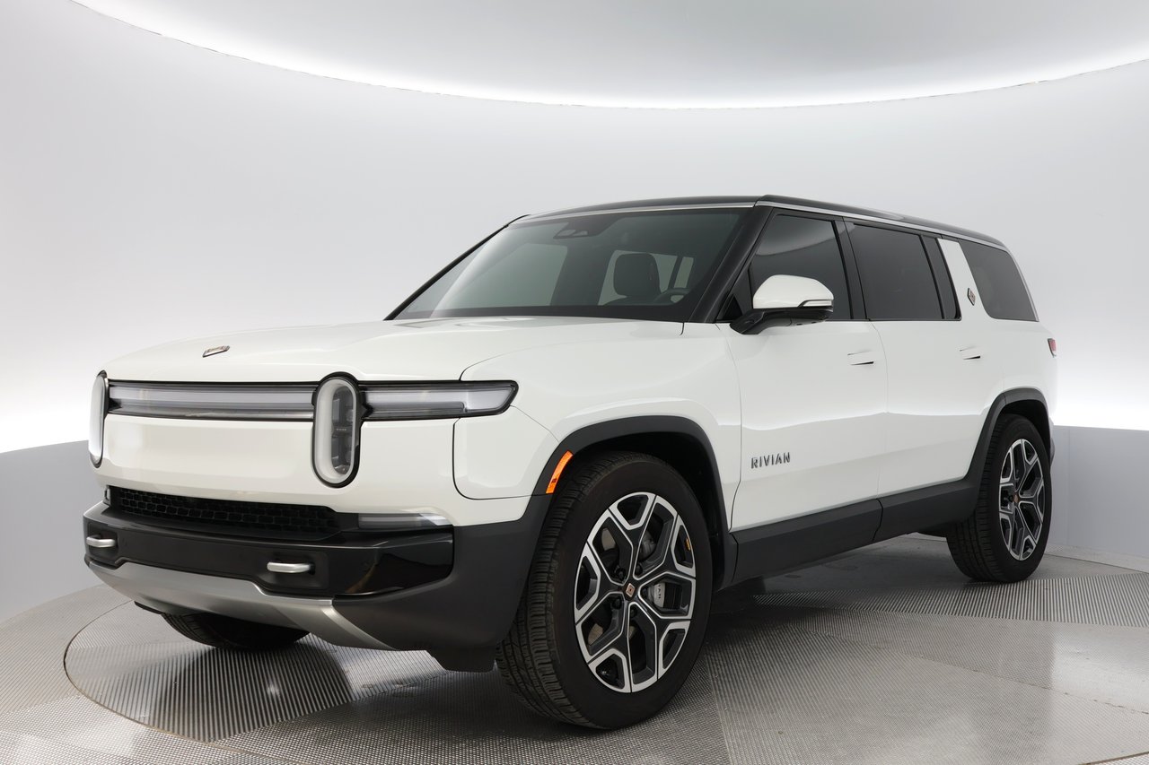 2025 Rivian R1S Driver Assistance Package