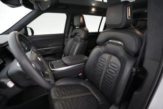 2025 Rivian R1S — photo 3 of 21
