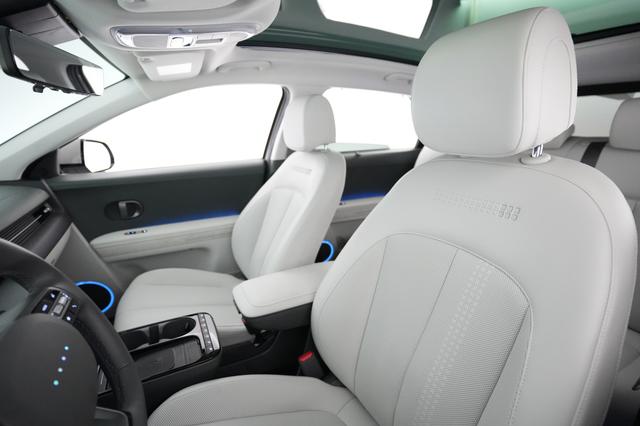 2025 Hyundai IONIQ 5 — photo 3 of 22