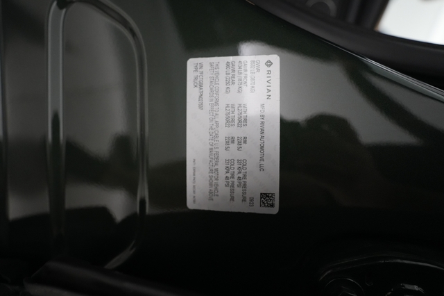 2023 Rivian R1T