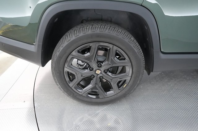 2023 Rivian R1T