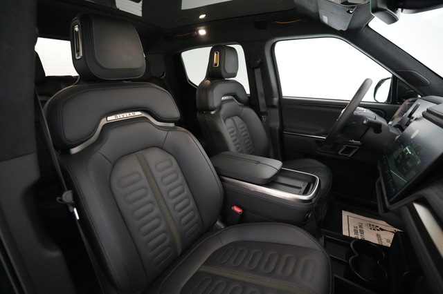 2023 Rivian R1T