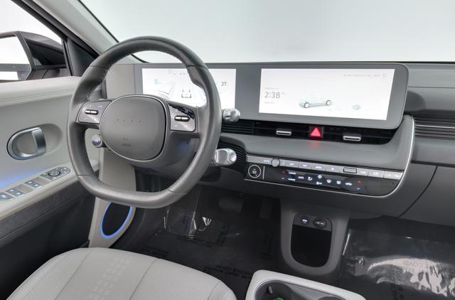 2023 Hyundai IONIQ 5 — photo 3 of 30