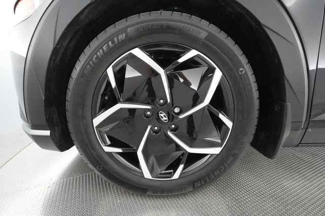2023 Hyundai IONIQ 5 — photo 14 of 30
