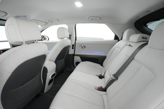 2023 Hyundai IONIQ 5 — photo 20 of 30