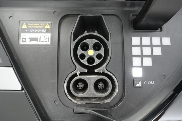 2023 Hyundai IONIQ 5 — photo 25 of 30