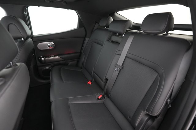 2023 Genesis GV60 — photo 19 of 26