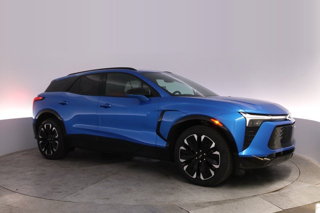 2024 Chevrolet Blazer EV — photo 11 of 24
