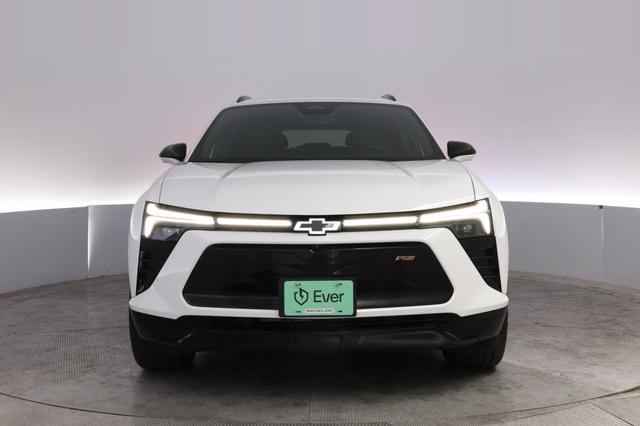 2024 Chevrolet Blazer EV — photo 9 of 20