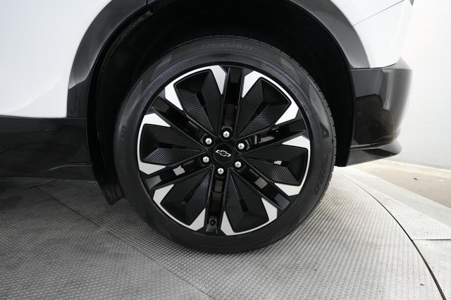 2024 Chevrolet Blazer EV — photo 7 of 20
