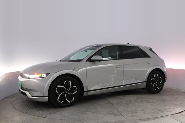 2024 Hyundai IONIQ 5 — photo 14 of 22
