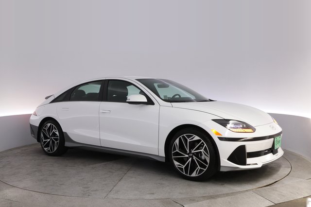 2024 Hyundai IONIQ 6 — photo 11 of 21
