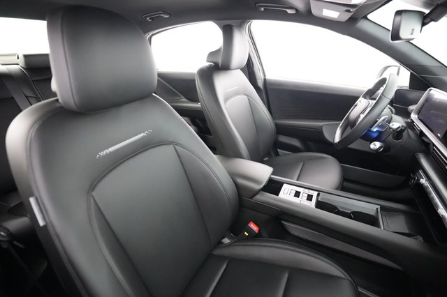 2024 Hyundai IONIQ 6 — photo 18 of 21