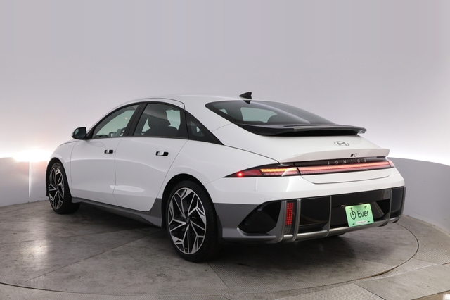 2024 Hyundai IONIQ 6