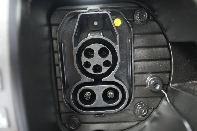 2024 Hyundai IONIQ 6 — photo 8 of 25