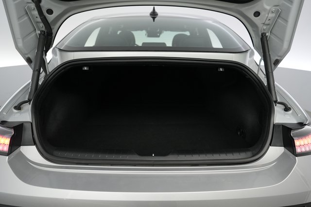2024 Hyundai IONIQ 6 — photo 6 of 25