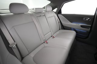 2024 Hyundai IONIQ 6 — photo 4 of 24