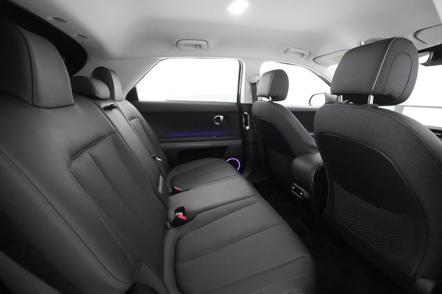 2023 Hyundai IONIQ 5 — photo 3 of 28