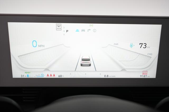 2023 Hyundai IONIQ 5 — photo 4 of 28