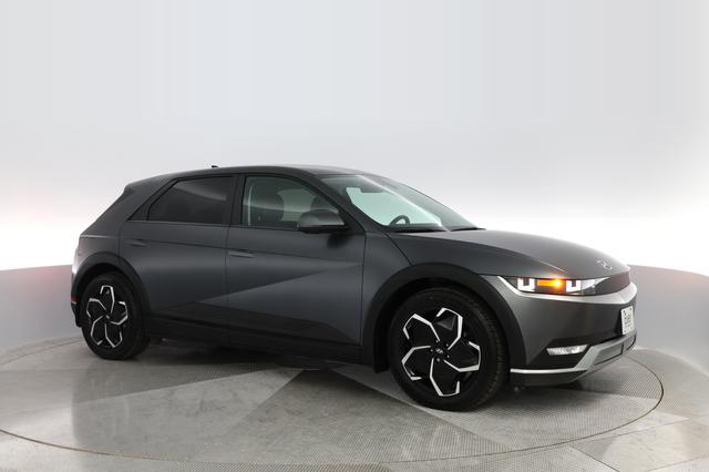 2023 Hyundai IONIQ 5 — photo 7 of 28
