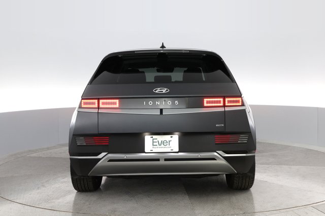 2023 Hyundai IONIQ 5 — photo 9 of 28