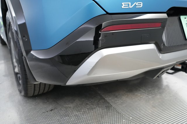 2024 Kia EV9 — photo 28 of 29