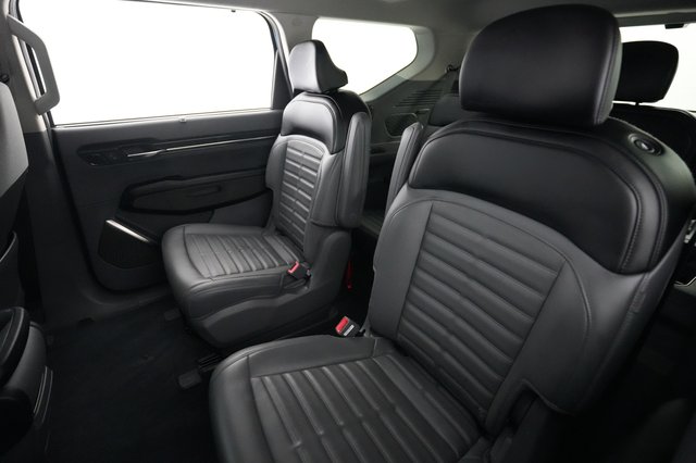 2024 Kia EV9 — photo 19 of 29