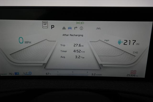 2024 Kia EV6 — photo 5 of 23