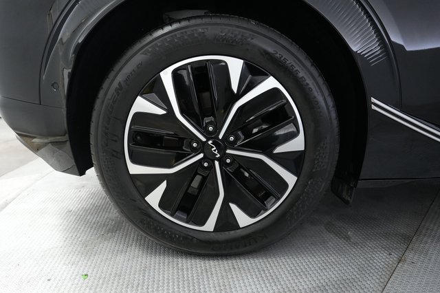 2024 Kia EV6 — photo 17 of 24