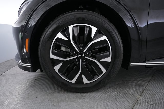2024 Kia EV6 — photo 15 of 24