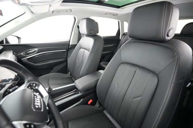2024 Audi Q8 e-tron