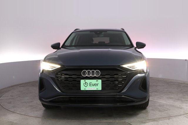 2024 Audi Q8 e-tron — photo 9 of 23