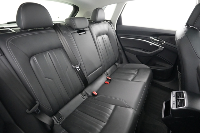 2024 Audi Q8 e-tron