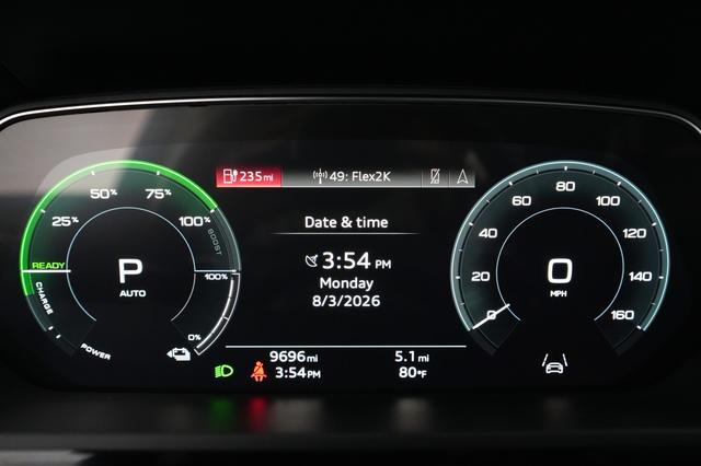2024 Audi Q8 e-tron