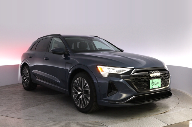 2024 Audi Q8 e-tron